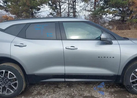 2024 Chevrolet Blazer Fwd Rs z USA, uszkodzony, nr VIN 3GNKBERS5RS159873